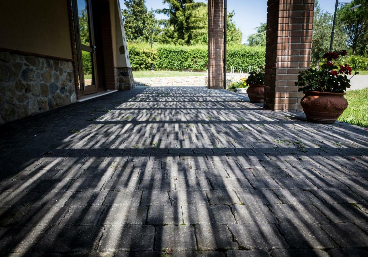 Villa La Dolce Mela Buonabitacolo Exterior foto